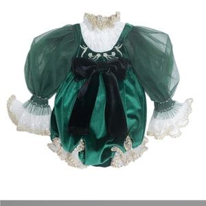 Petite Maison kids green romper